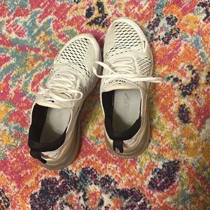 nike air max 270’s